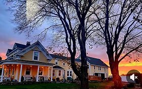 Elmere House Bed & Breakfast